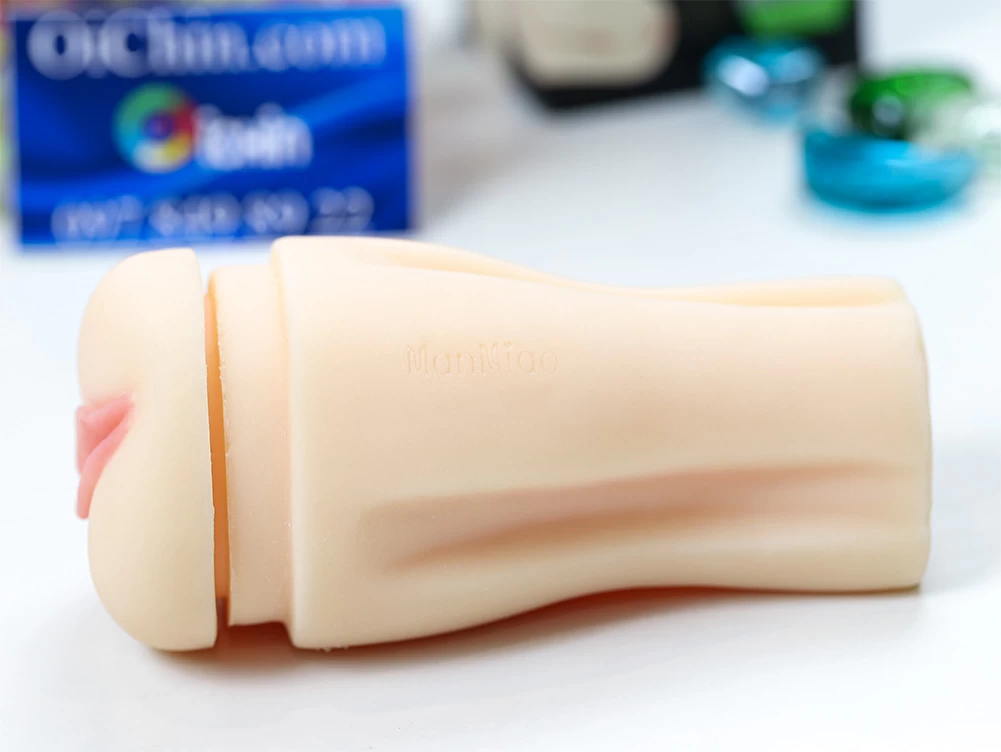 Bím giá Manmiao Shaken được làm từ silicone cao cấp