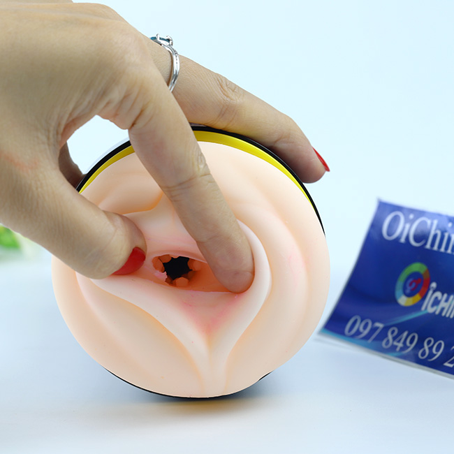 Lỗ nhỏ ôm sát vùng kín