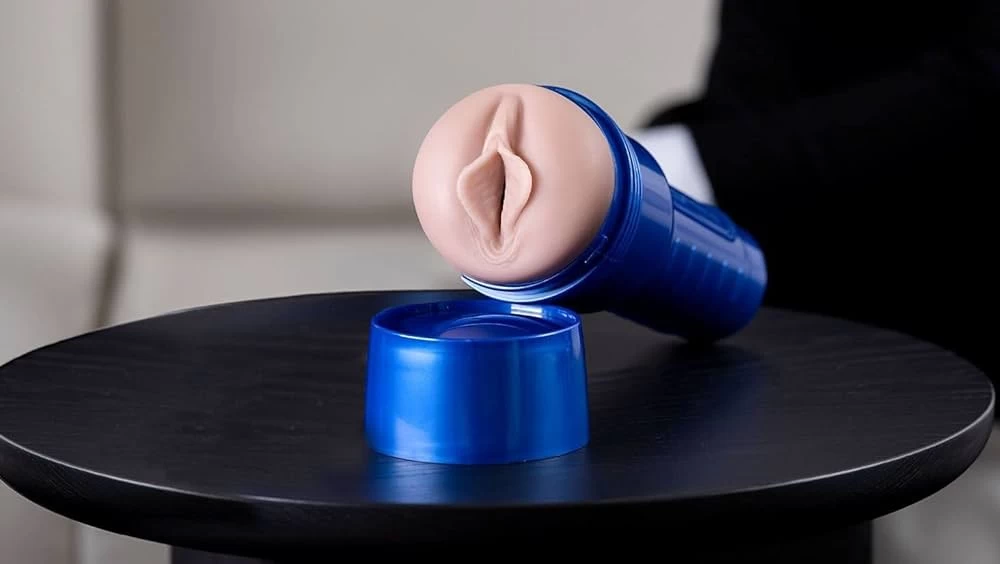 Âm đạo giả Boost Bang là một trong những dụng cụ thủ dâm cho nam mới nhất của thương hiệu Fleshlight