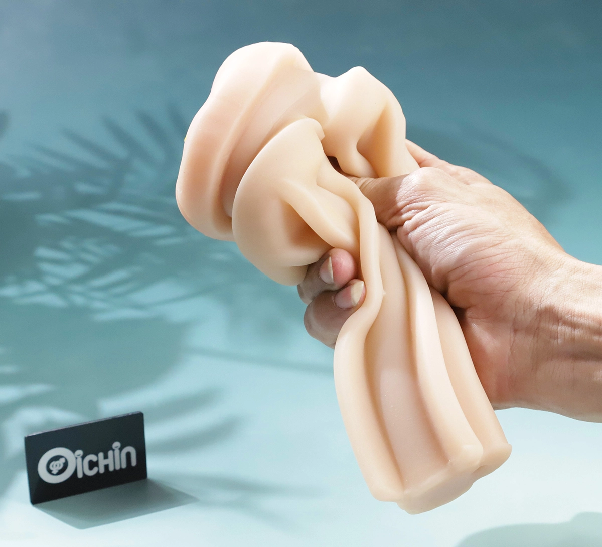 Chất liệu mềm mịn – đàn hồi tốt 