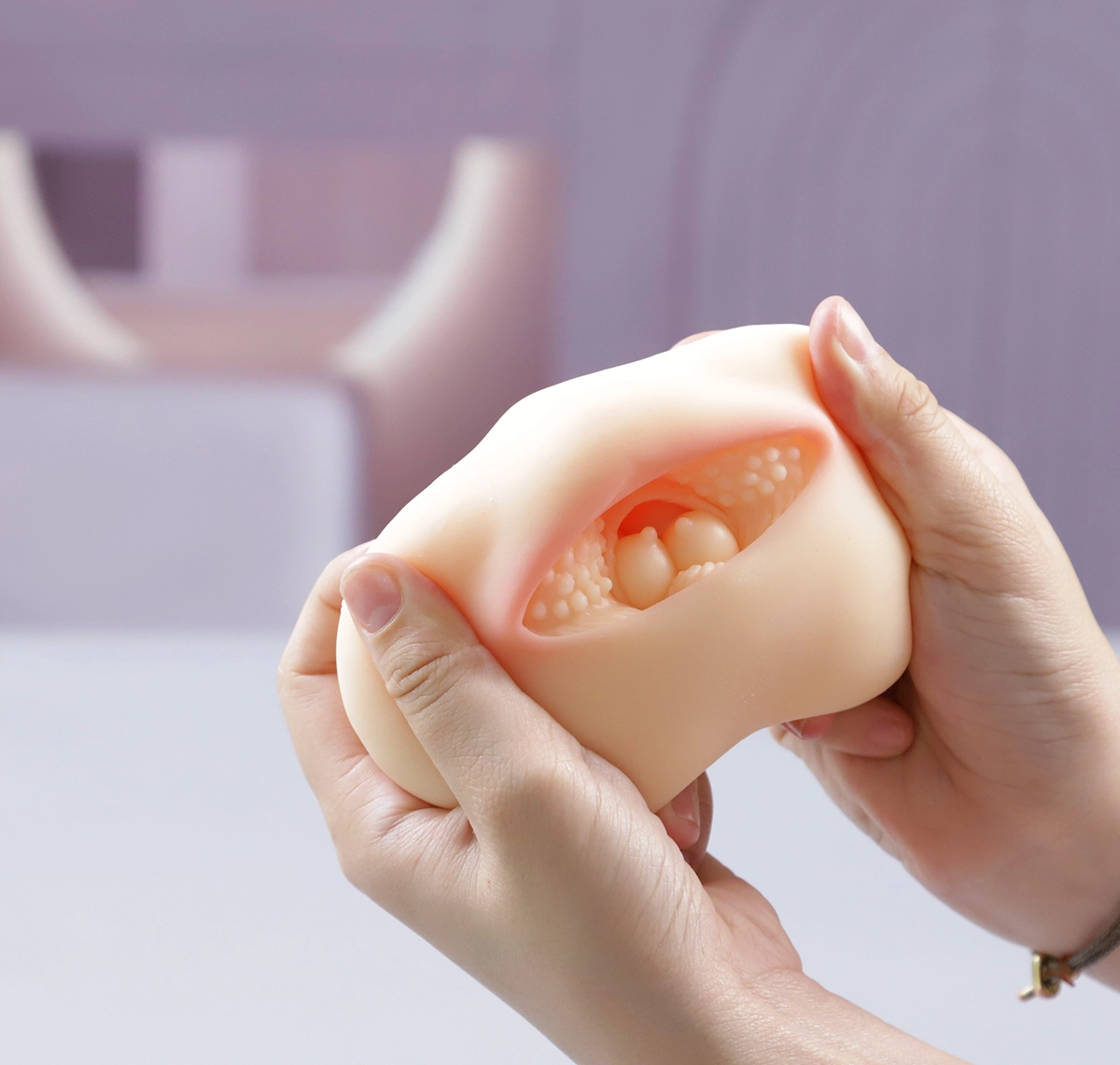 Bên trong chi tiết gồ ghề tăng khoái cảm