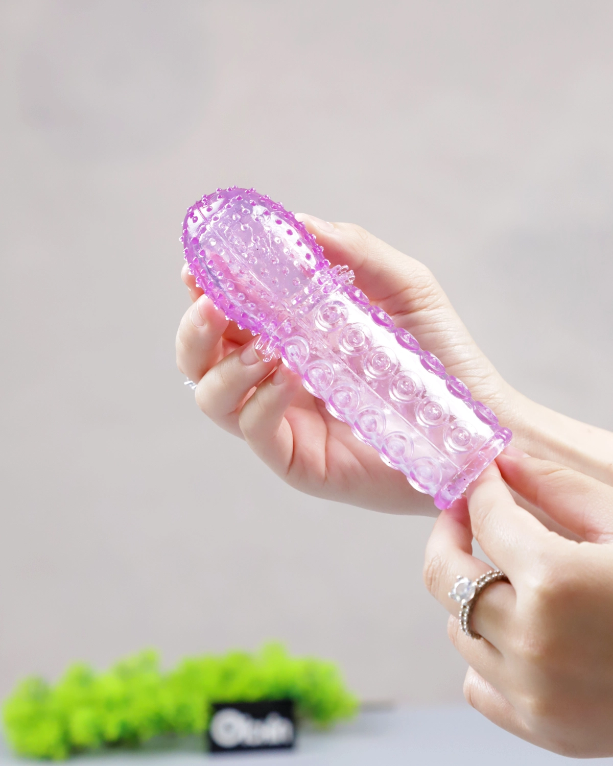 Cầm tay nhỏ gọn dễ sử dung