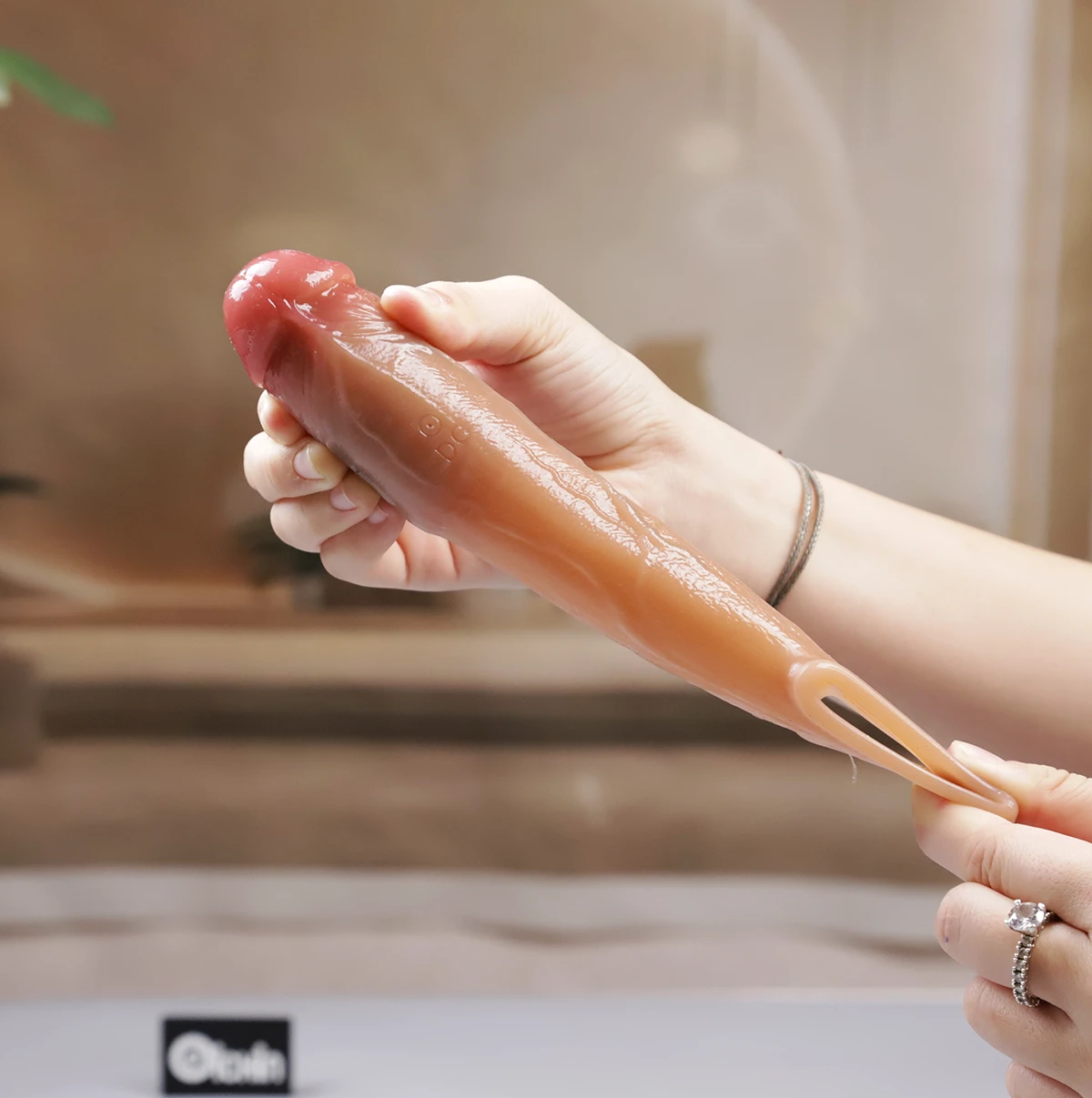 Chất liệu silicone mềm mại,