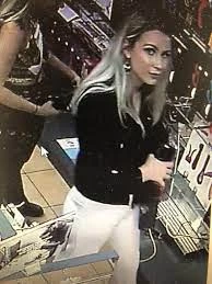 Hai hot girl xinh đẹp bị truy lùng vì ăn trộm nhiều đồ chơi tình dục trị giá bạc triệu 2