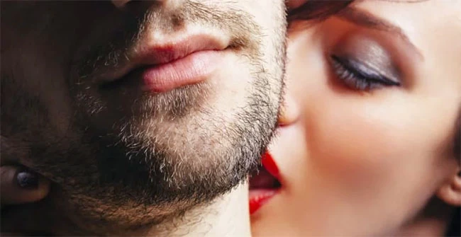 Các dấu hiệu nhận biết nàng muốn quan hệ tình dục với bạn