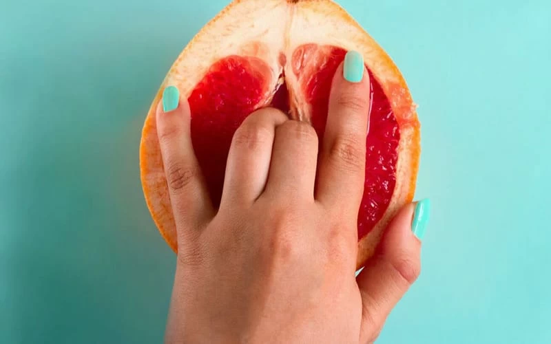 Thủ dâm bằng cách kích thích bên trong âm đạo