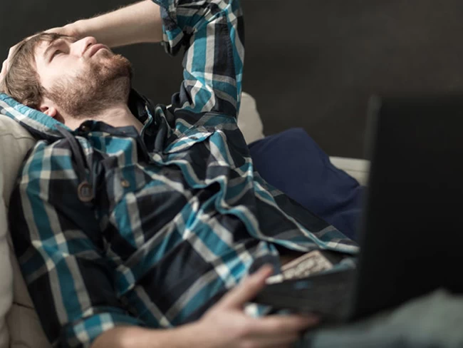 Những rủi ro khi thủ dâm nam không đúng cách