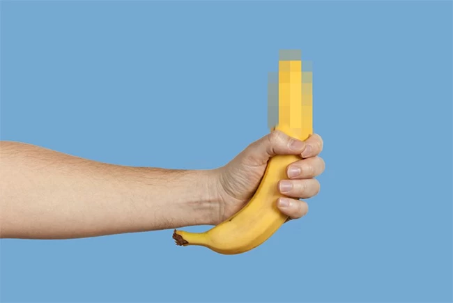 SỬ DỤNG BÀN TAY HOẶC NGÓN TRỎ VÀ NGÓN CÁI