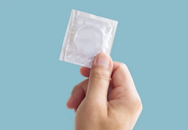 Công dụng, cách dùng bao cao su giúp cuộc yêu thêm an toàn, thăng hoa