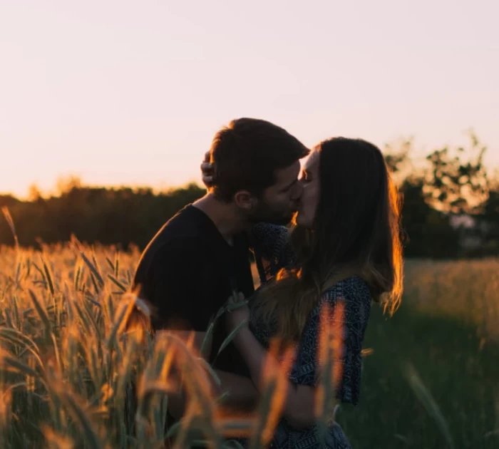 Tìm hiểu về quan hệ tình dục nơi công cộng