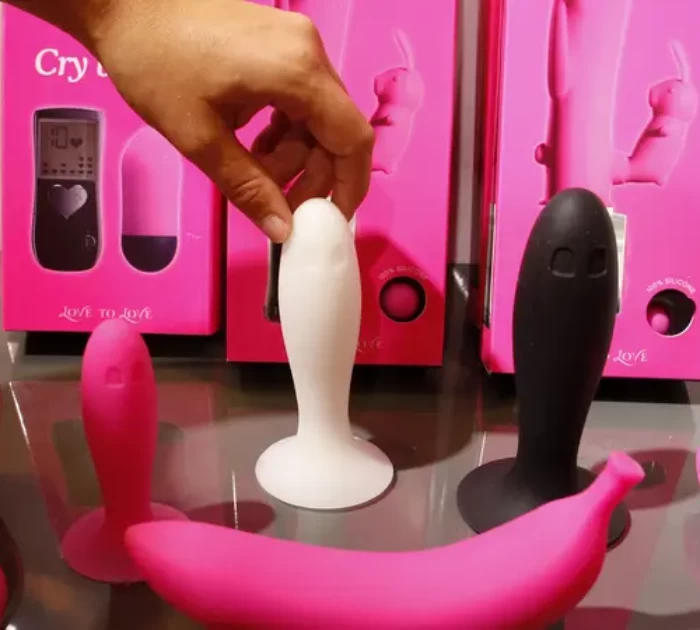 Làm thế nào để bảo quản đồ chơi tình dục lâu dài