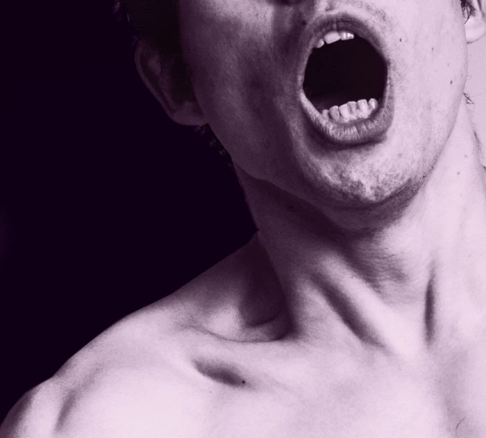 Tuyến tiền liệt mang lại cho nam giới kích thích gì?