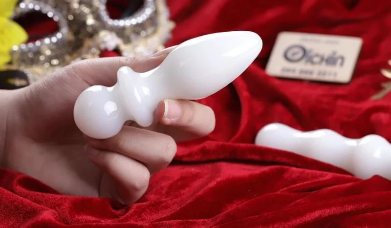 Dùng sextoy dành cho hậu môn để cuộc yêu thêm kích thích hơn