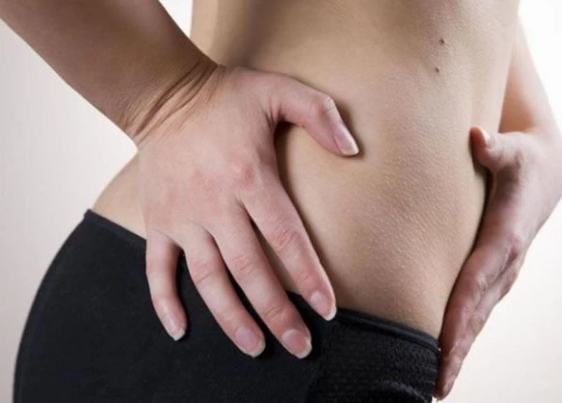 Bụng dưới là một trong những rất nhạy cảm trên cơ thể của nàng