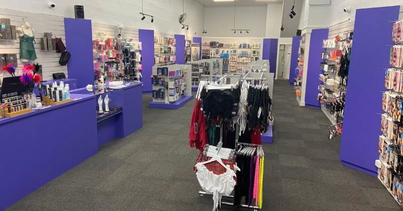 Bí quyết giúp bạn chọn shop người lớn đáng tin, kín đáo để thoải mái trải nghiệm