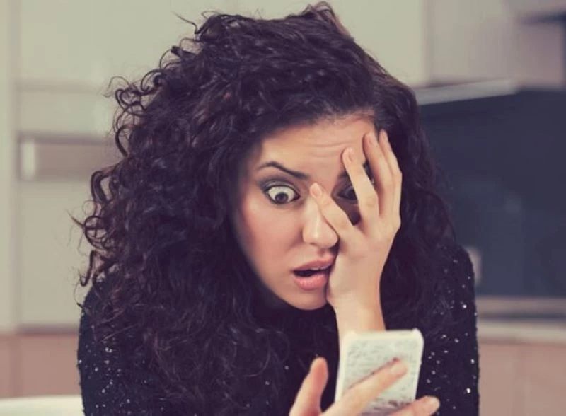 Cân nhắc kỹ về độ tuổi trước khi xem các nội dung NSFW