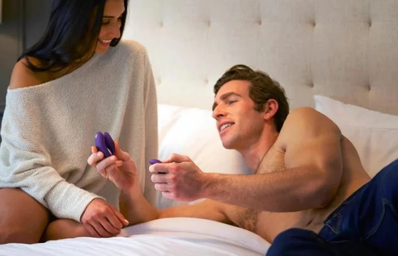 Nam giới mất một tinh hoàn có thể dùng sextoy để tăng chất lượng đời sống tình dục