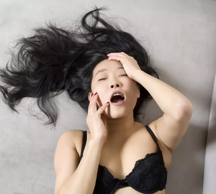 Giải mã cơ chế giúp chị em thăng hoa