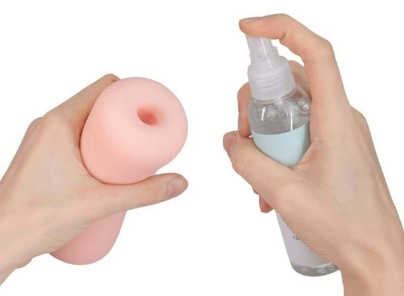 Vệ sinh sextoy sạch sẽ, an toàn với dung dịch chuyên dụng