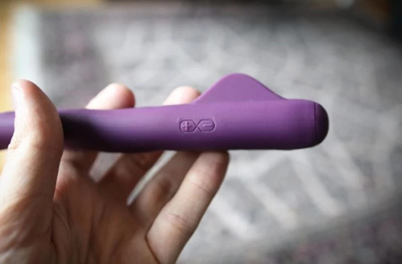 Sextoy trầy xước cần thay mới