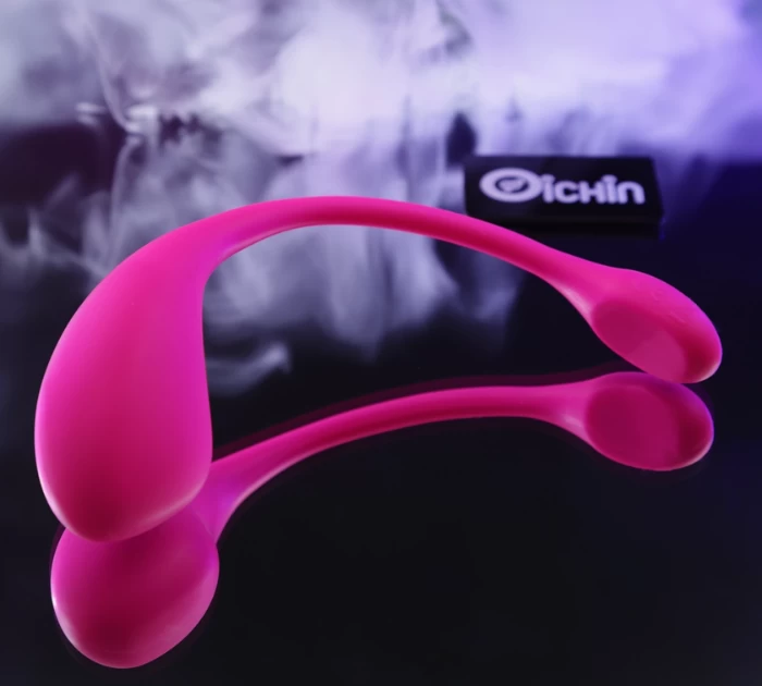 Hãy cầm tay rồi dẫn đường cho anh ấy khám phá cơ thể bạn