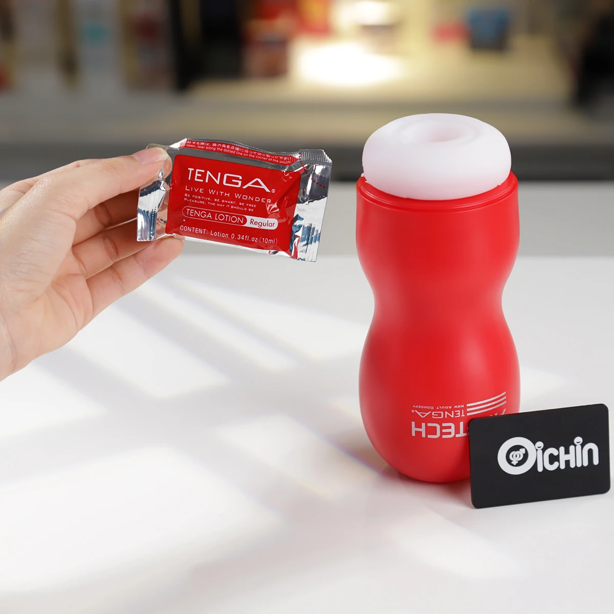 Có gel sẵn bên trong