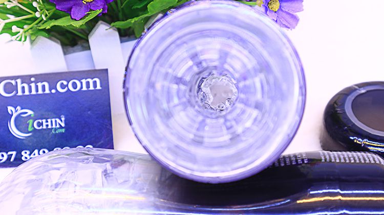 Cốc tình dục Leveaider có đường kính lỗ 1.5cm, có nhú silicon cọ xát sướng tê tái