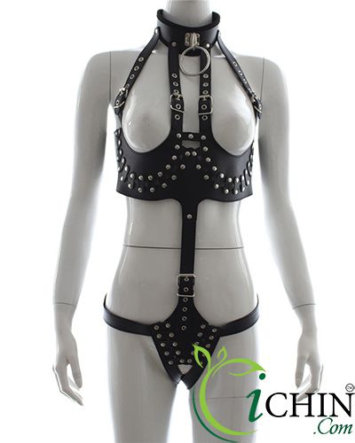 set đồ bikini BDSM hở ngực âm đạo xích cổ