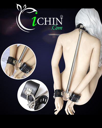 Còng tay Xích cổ có cây giữ cố định