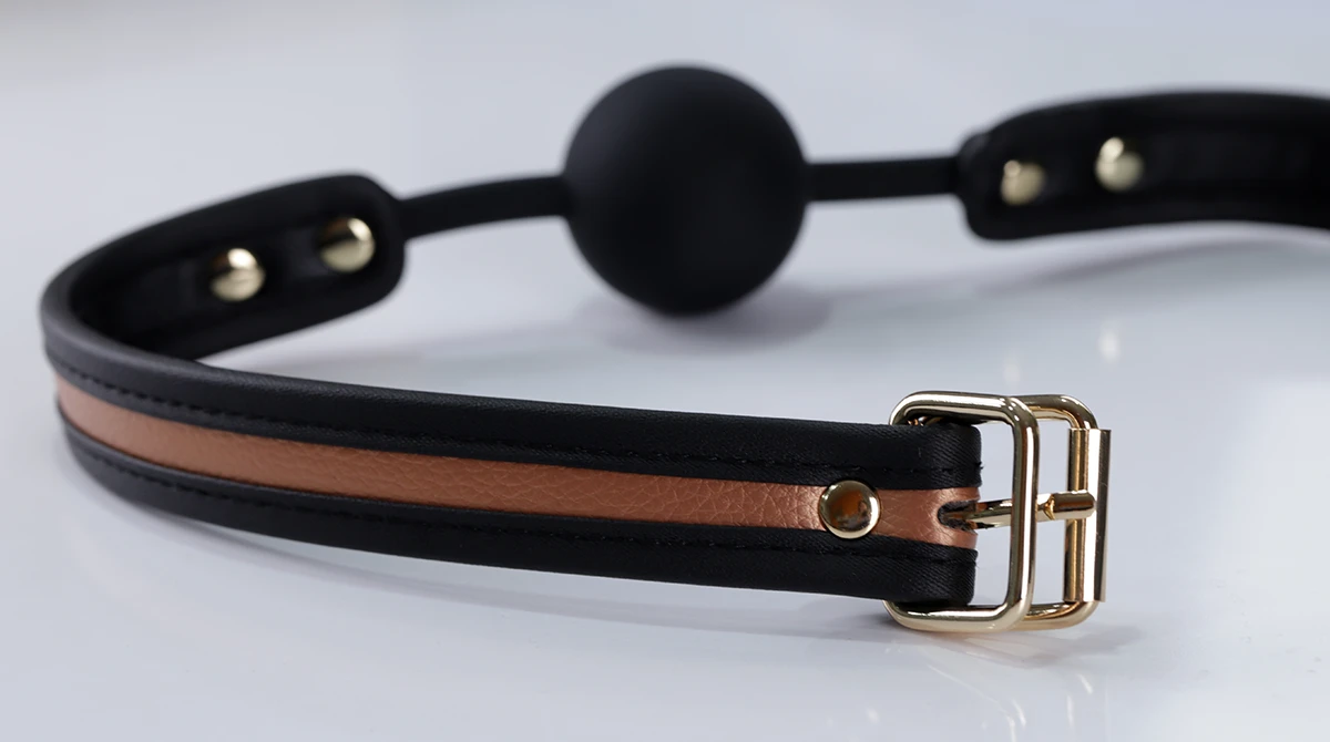 Khóa miệng YEAIN BALL STOPPER được thiết kế thời trang