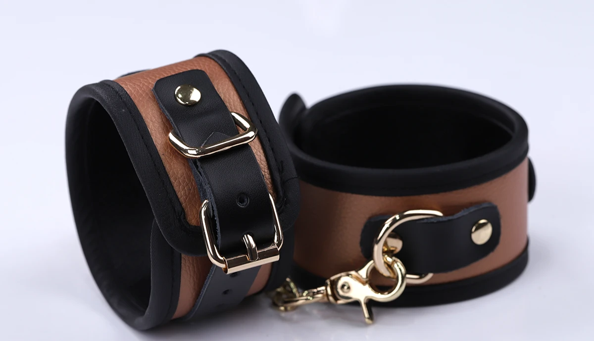 Yeain Luxury Fetish Wrists Cuffs