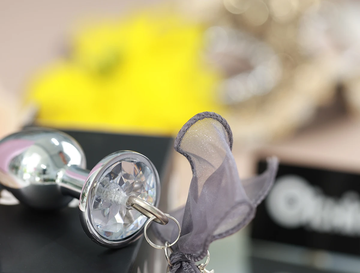 Phần còn lại là vải và bông mềm mại