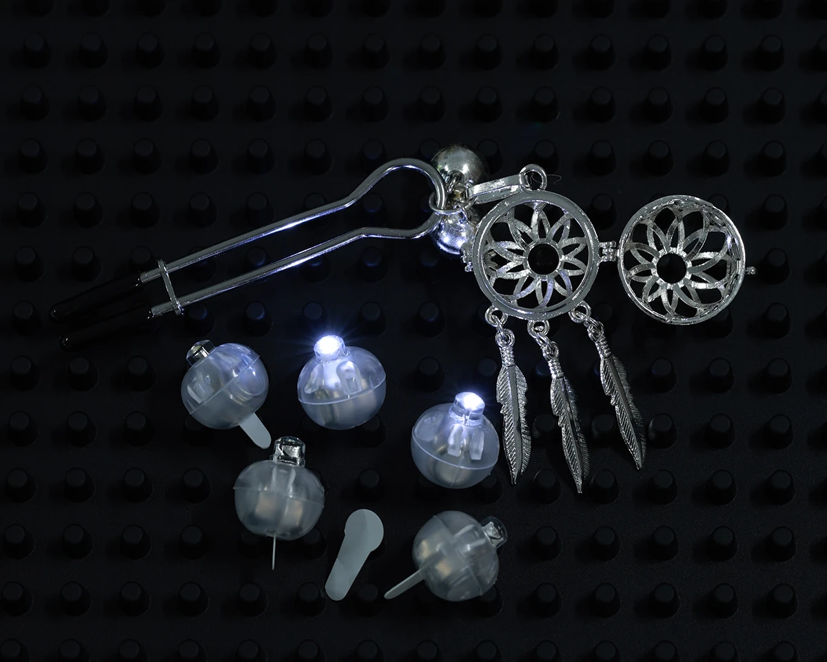 Đèn sáng trong đêm lấp lánh