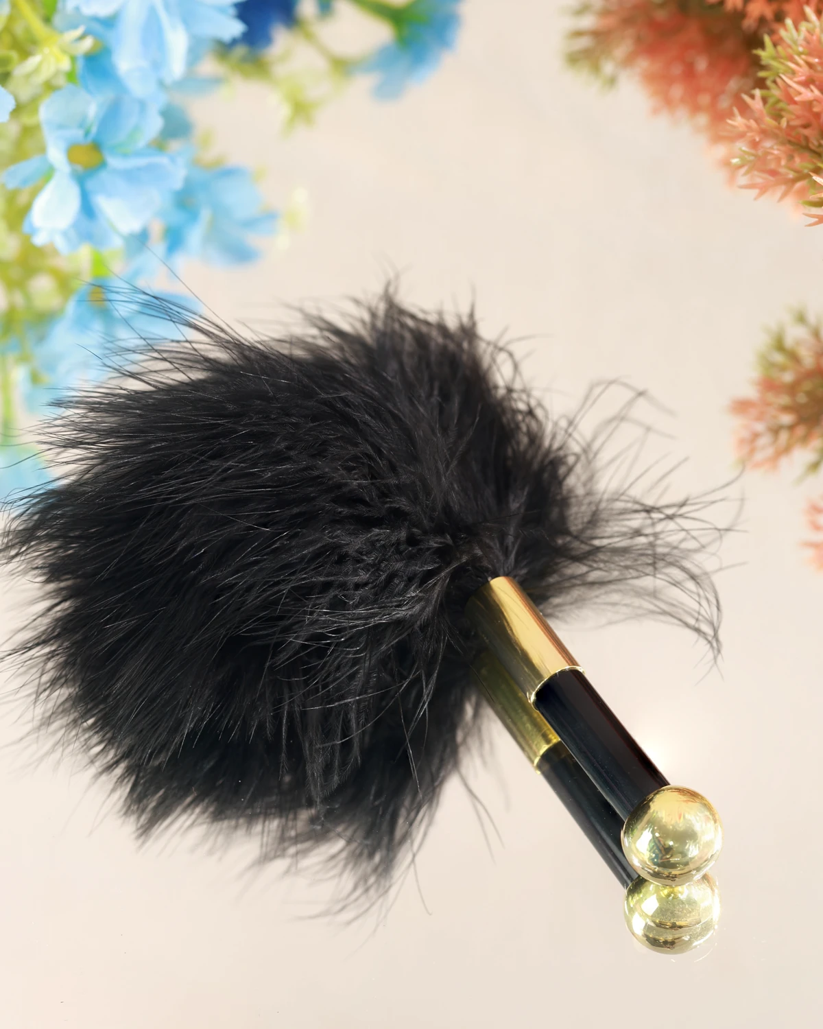 Chisa Senuelo Feather Tickler