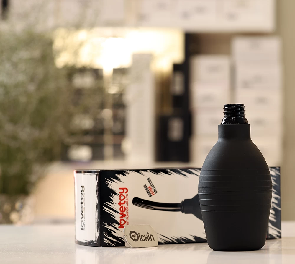 Dụng cụ thụt rửa Lovetoy Bondage Fetish cần thiết cho cuộc yêu cửa sau