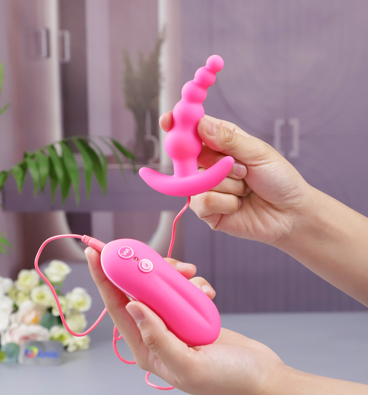 Aphrodisia Beads Style màu hồng cầm tay