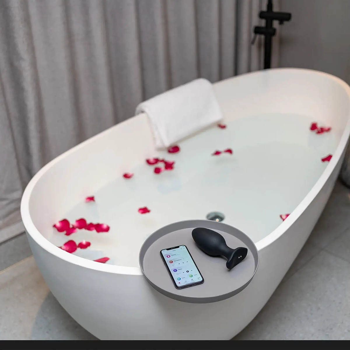 Lovense Hush 2 chống nước 100%