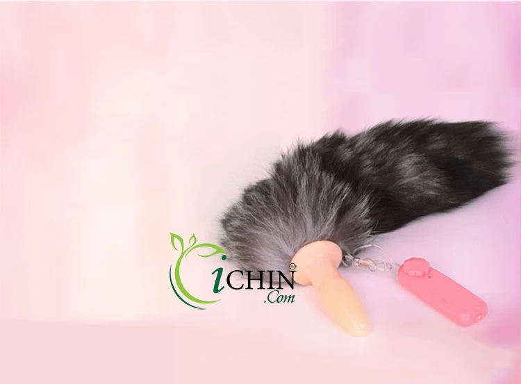 Sextoy đuôi cáo silicone có rung