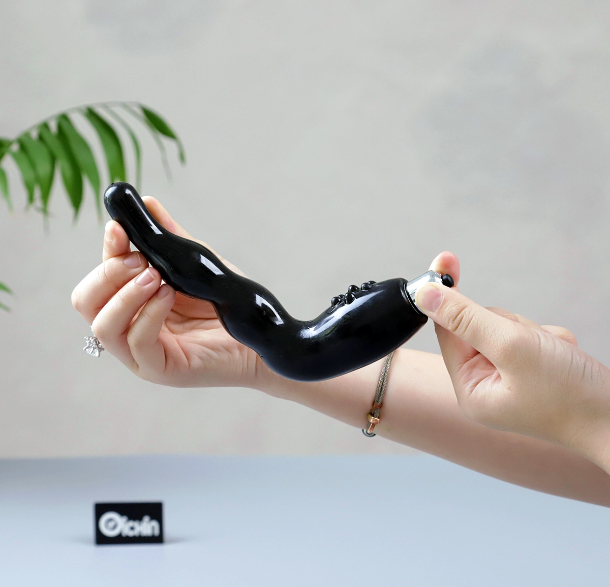 Prostate Masseur được chụp thực tế bởi Oichin