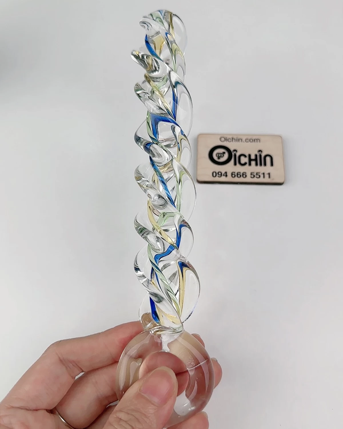 Sextoy thủy tinh xoắn ốc là đồ chơi hậu môn cho nhiều khoái cảm