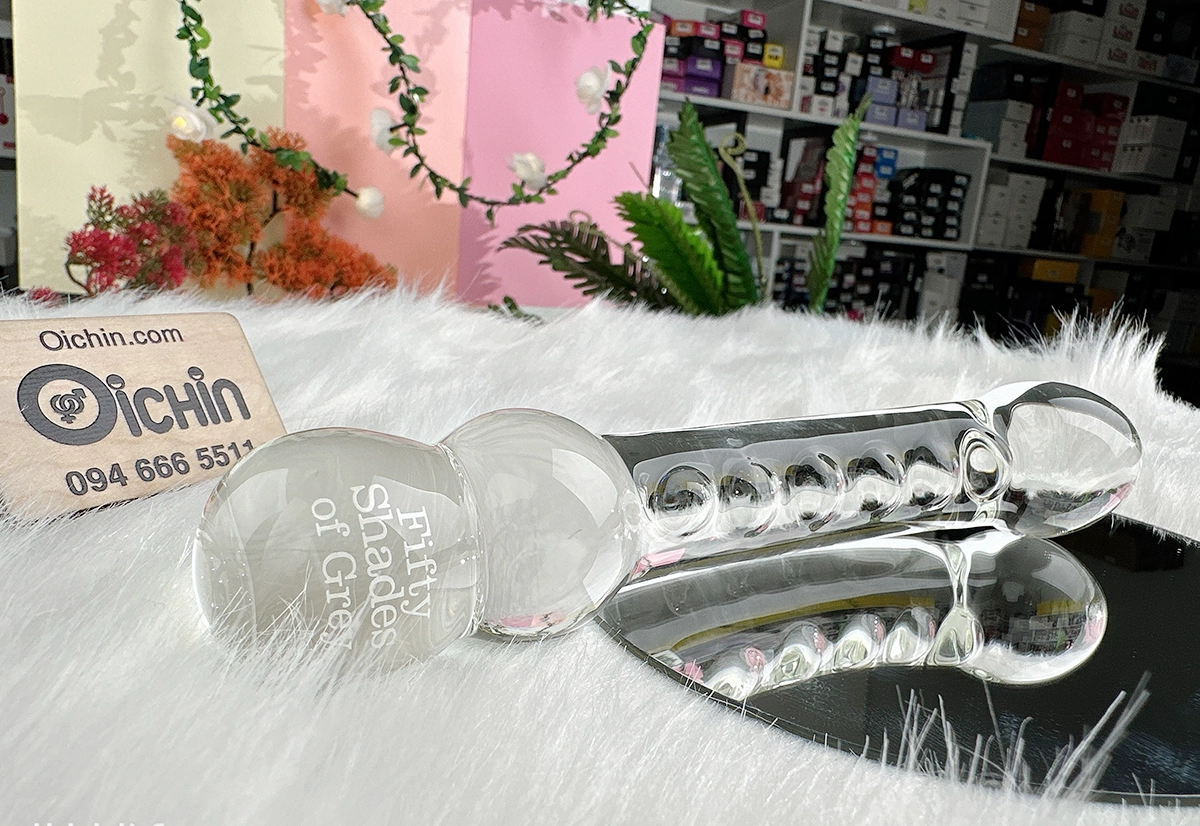 Fifty Shades of Grey Drive Me Crazy làm bằng thủy tinh