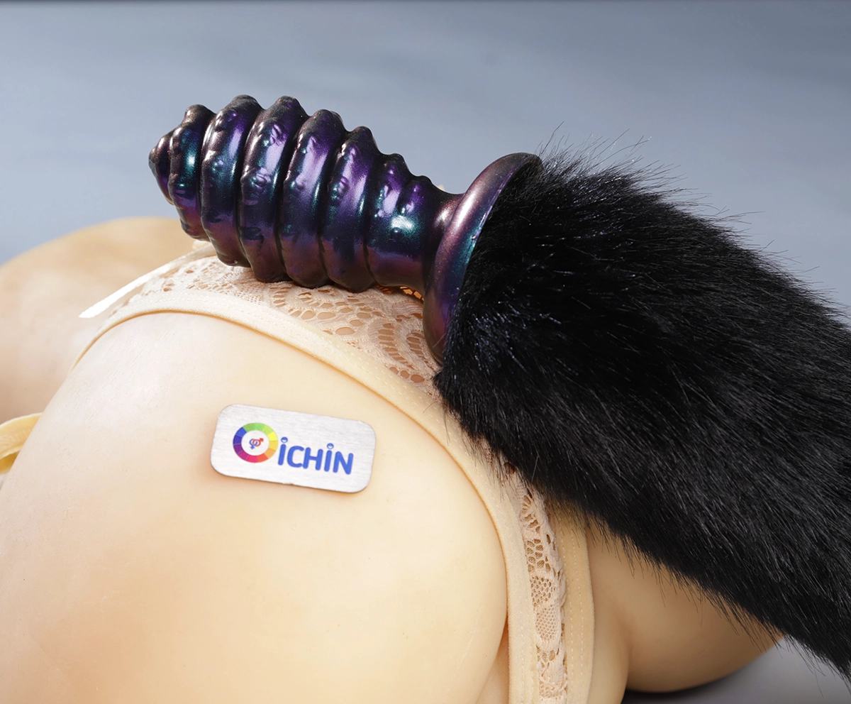 Có thể dùng gel bôi trơn cho vào trong