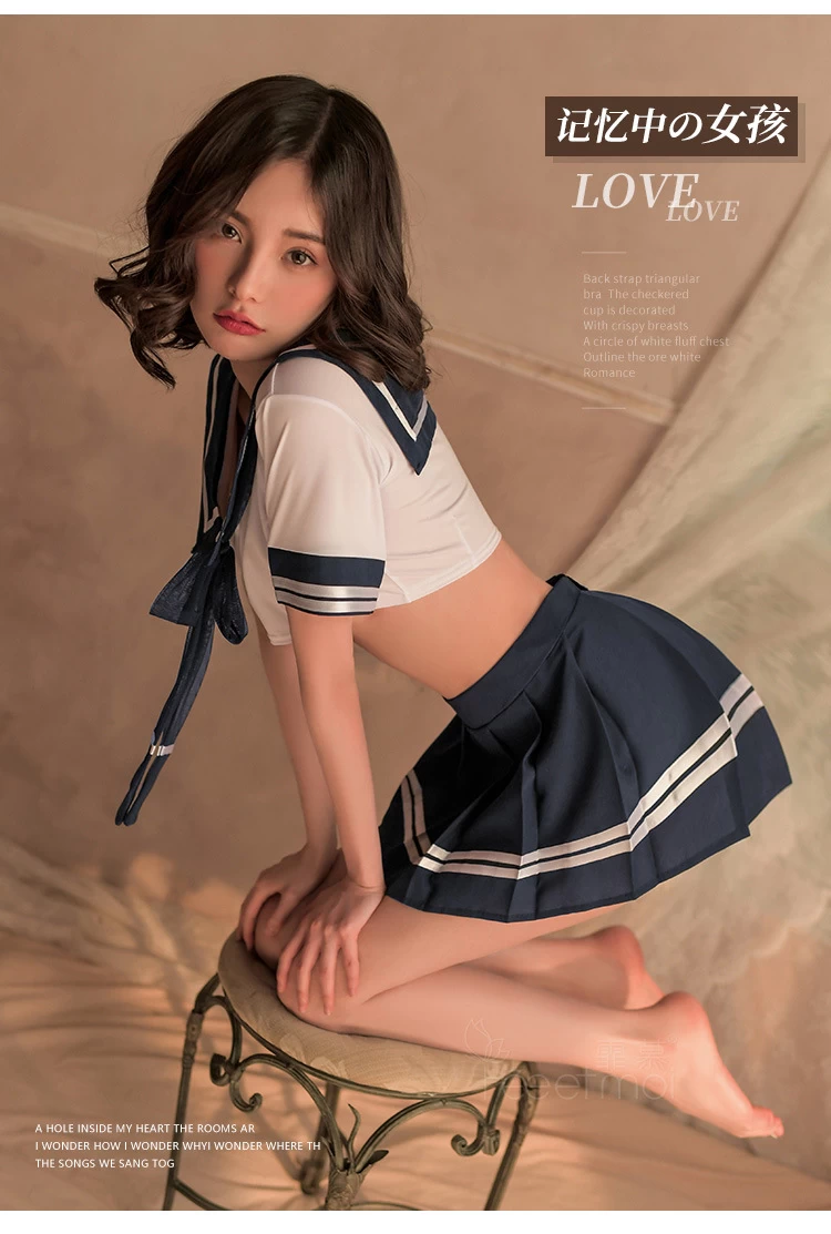 Bộ Cosplay nữ sinh Nhật Bản là một dạng trang phục giả lập