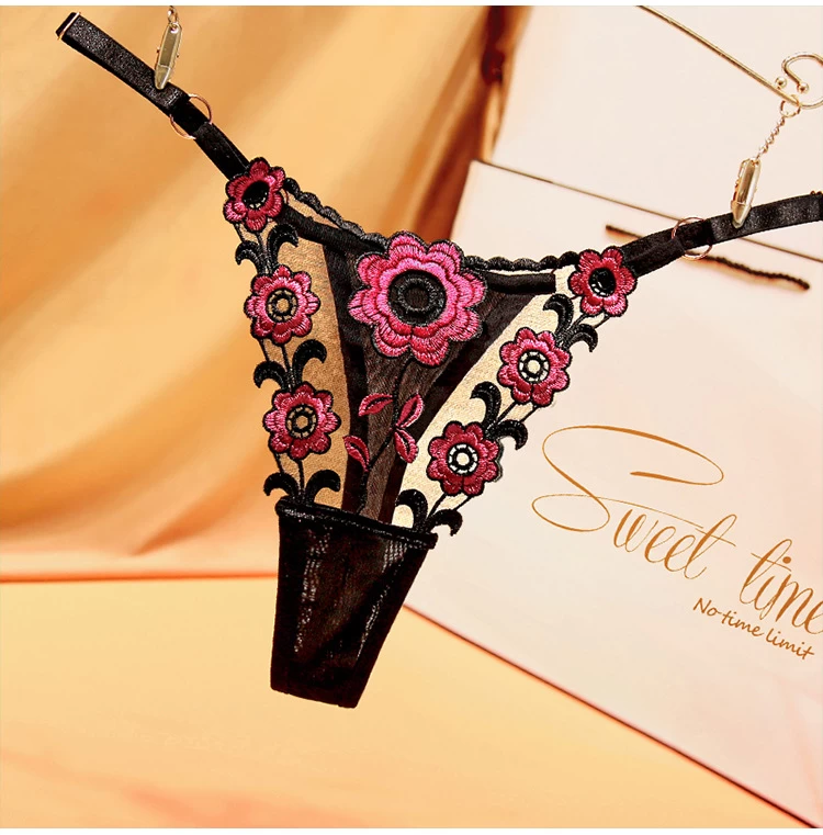 Quần chíp gắn được trứng rung