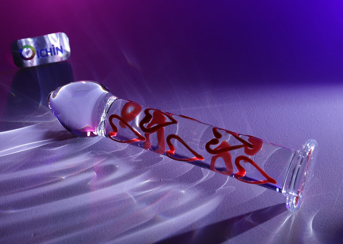 MizzZee Glass Dildo được chụp thực tế bởi Oichin