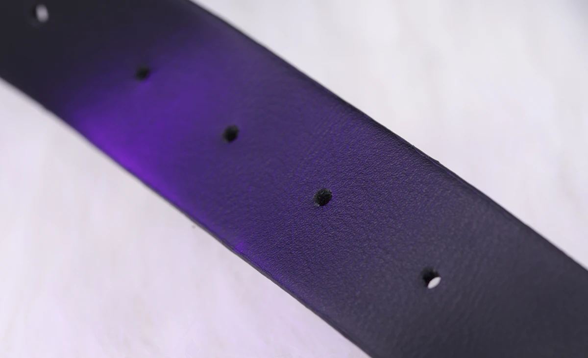 Dương vật giả có dây đeo Jiuai