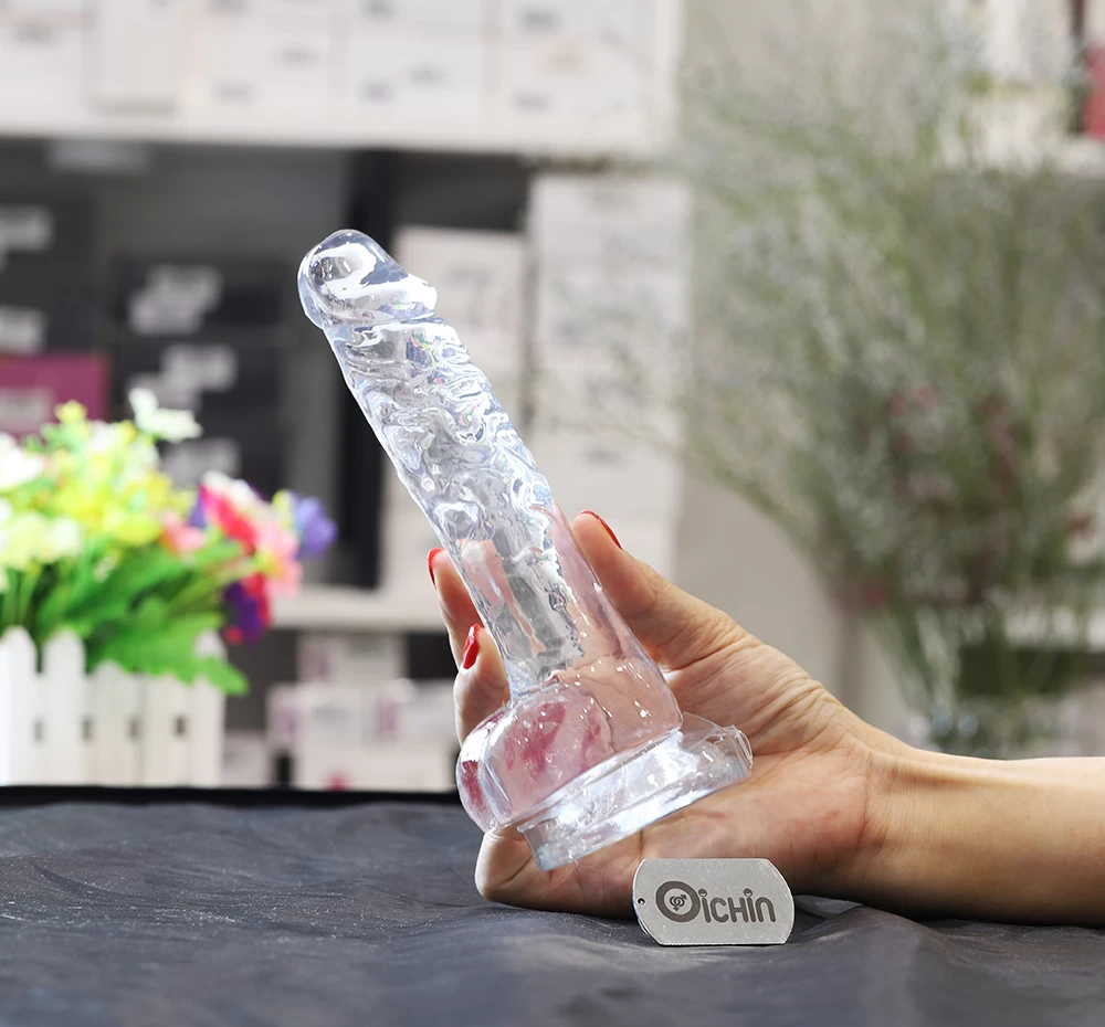 Cu giả Lovetoy Flawless trong suốt cho chị em