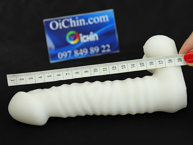 Dương vật giả siêu mềm Nippo có kích thước phù hợp với phụ nữ Việt Nam