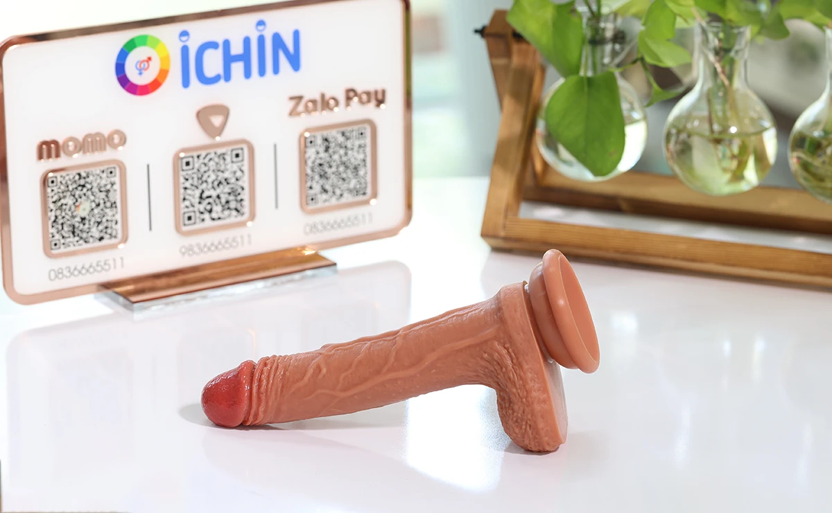 Dương vật giả tạo nhiều gân guốc chân thực