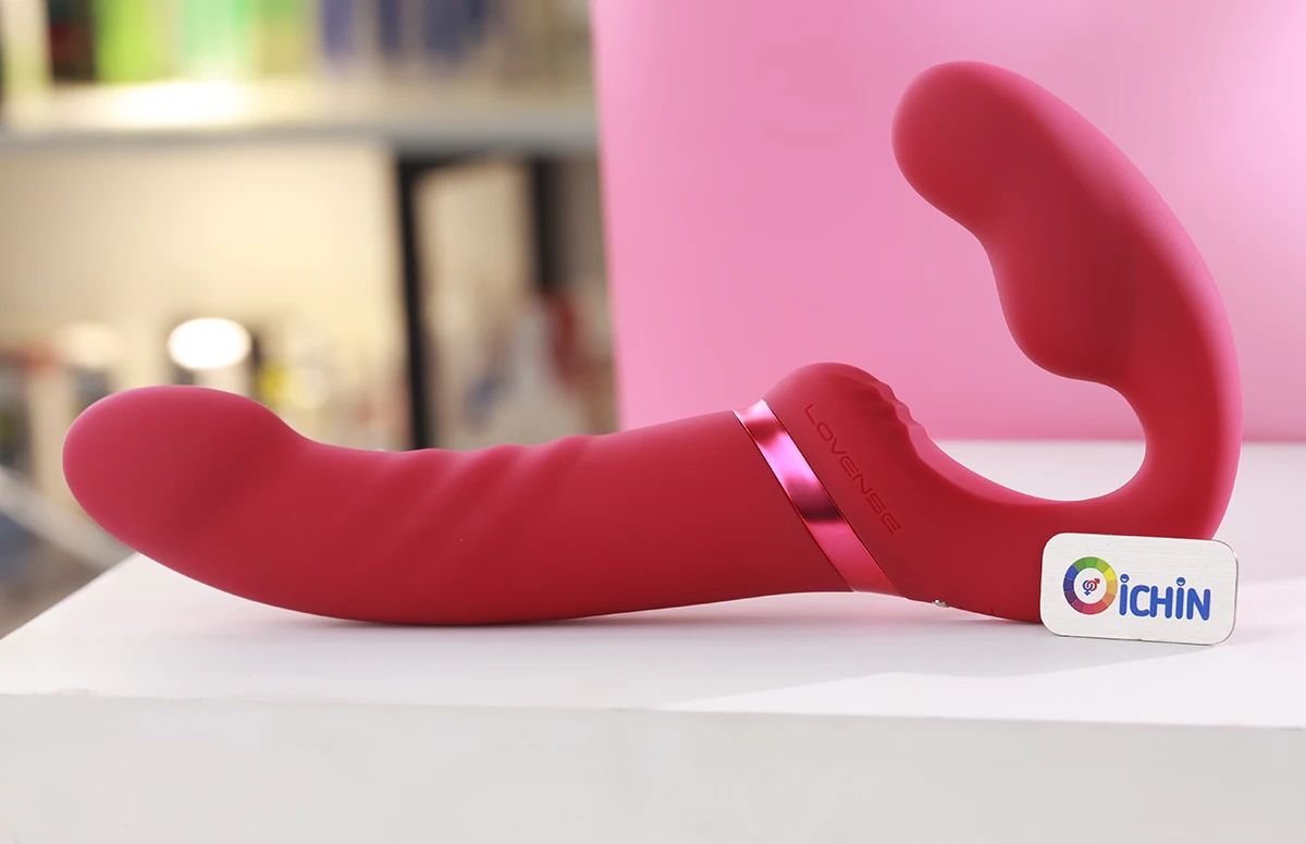 Lovense Lapis được chụp thực tế bởi Oichin